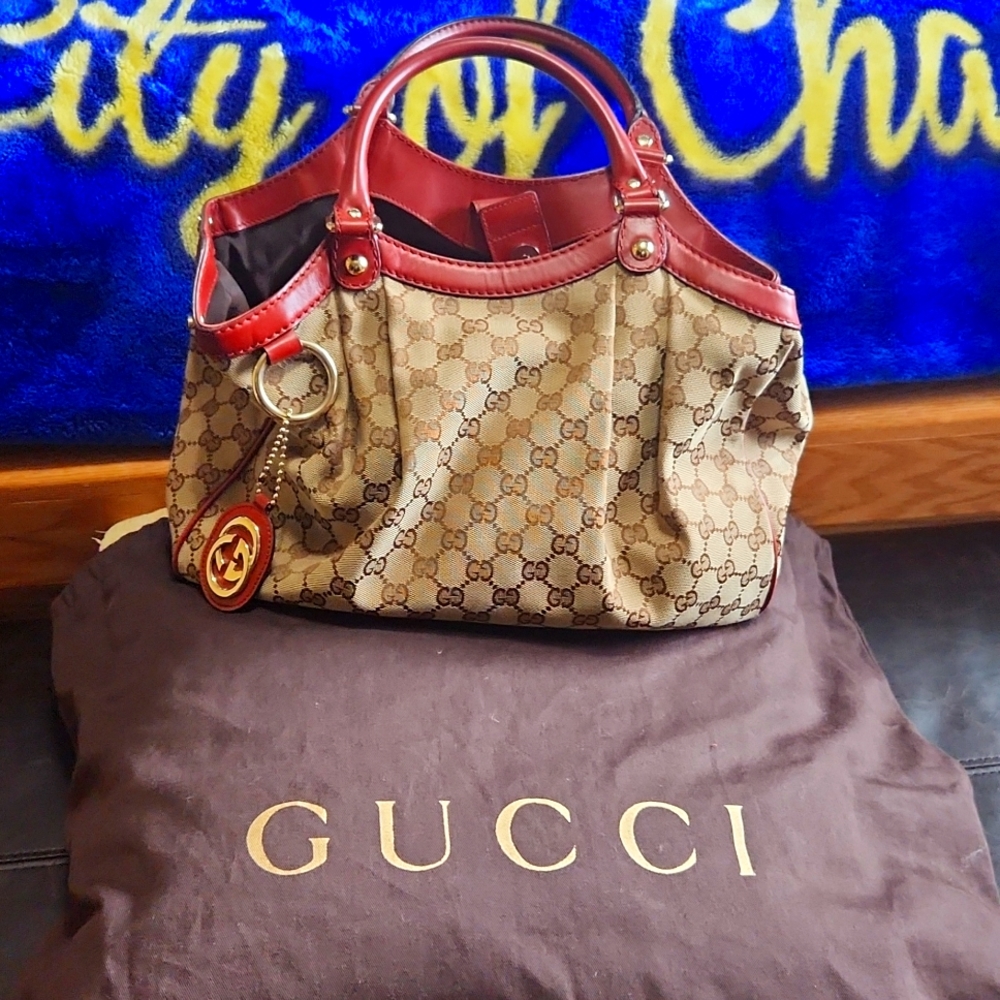 Authentic Gucci Sukey Bag